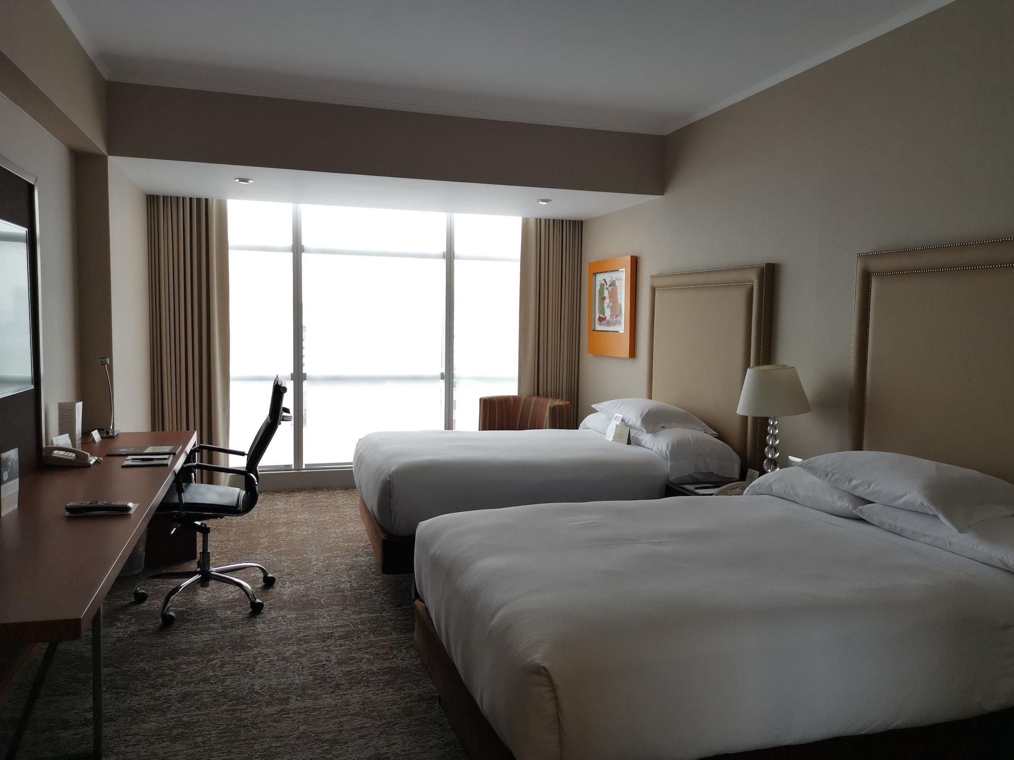 Doubletree By Hilton Lima Miraflores El Pardo Exterior photo