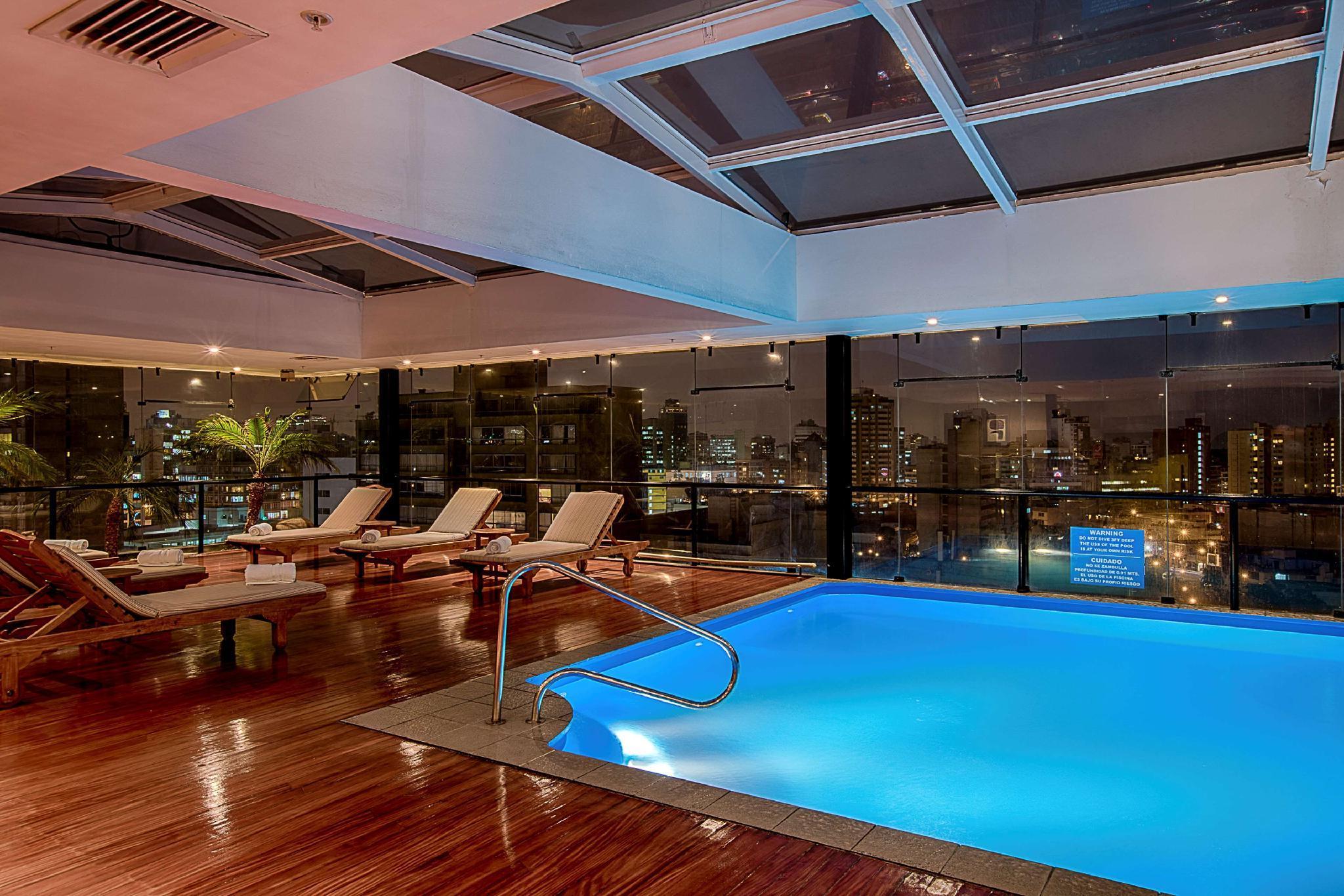 Doubletree By Hilton Lima Miraflores El Pardo Exterior photo
