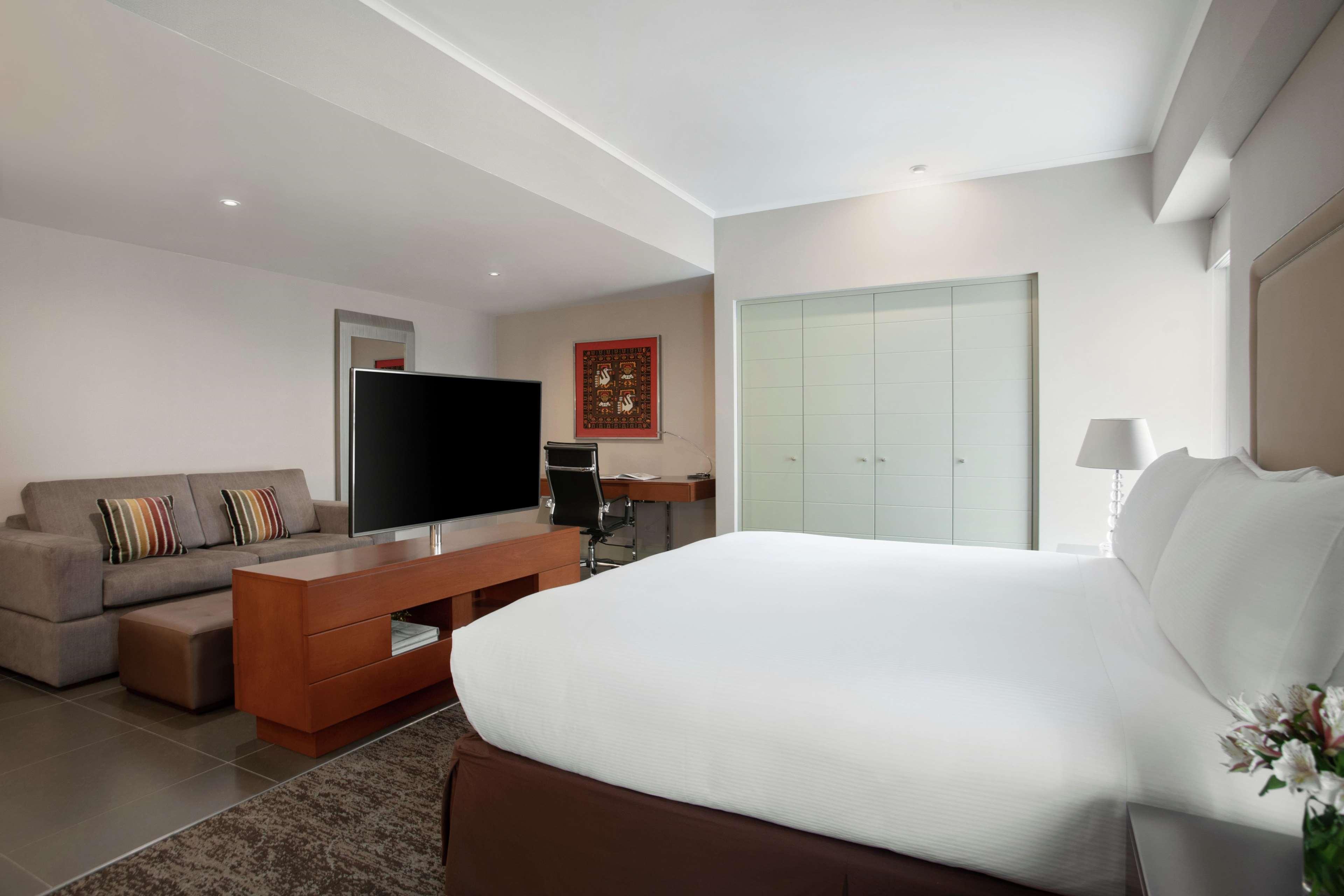 Doubletree By Hilton Lima Miraflores El Pardo Exterior photo