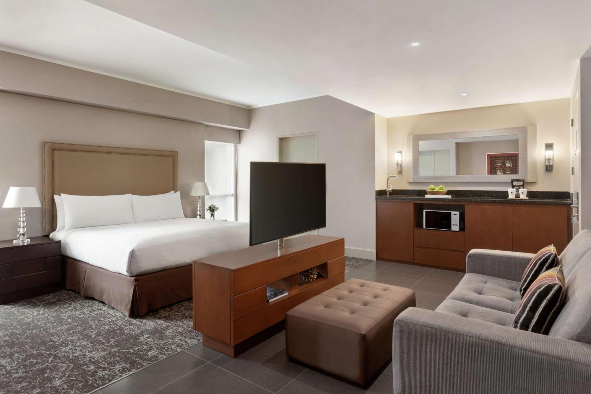 Doubletree By Hilton Lima Miraflores El Pardo Exterior photo