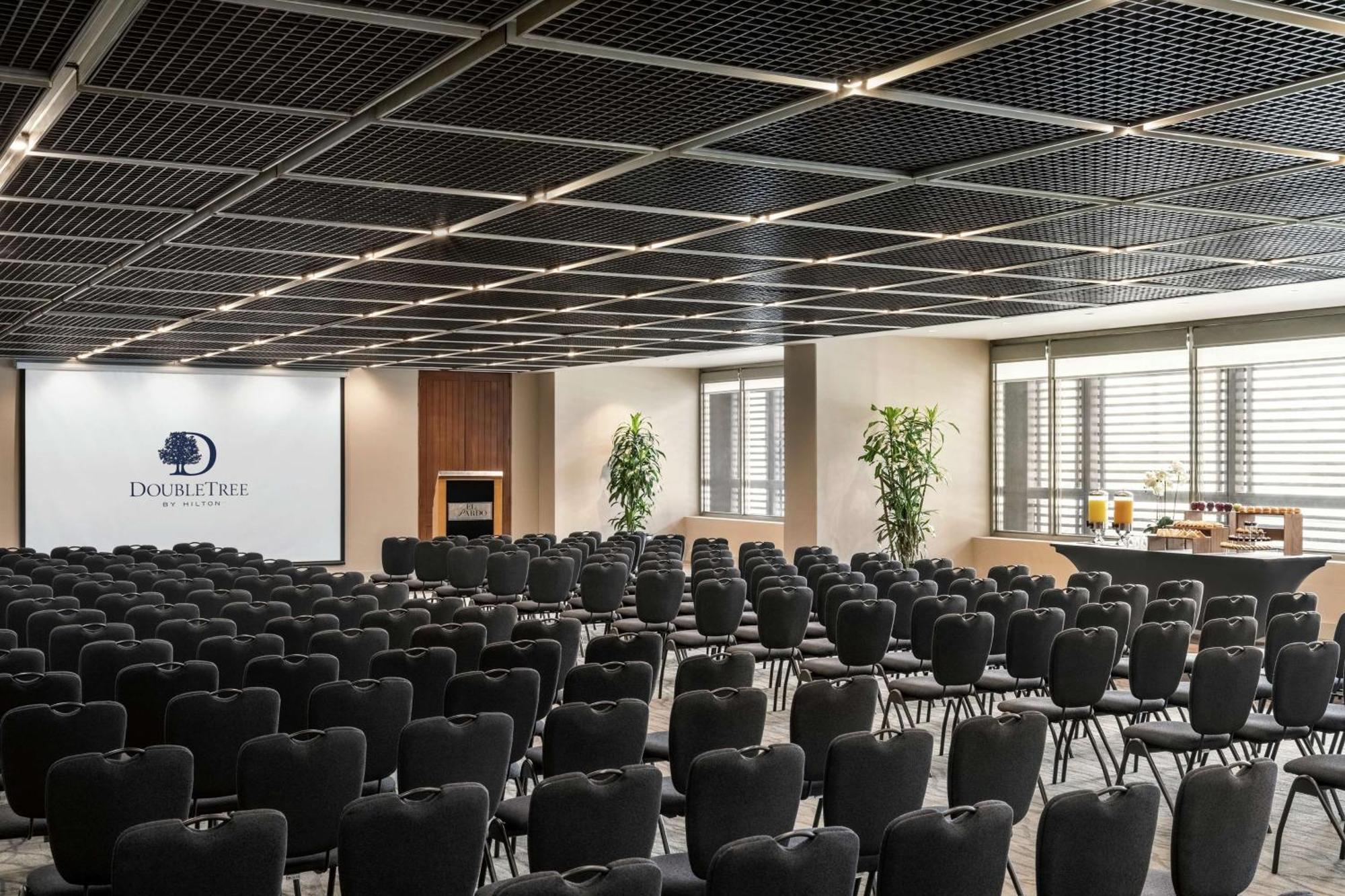 Doubletree By Hilton Lima Miraflores El Pardo Exterior photo