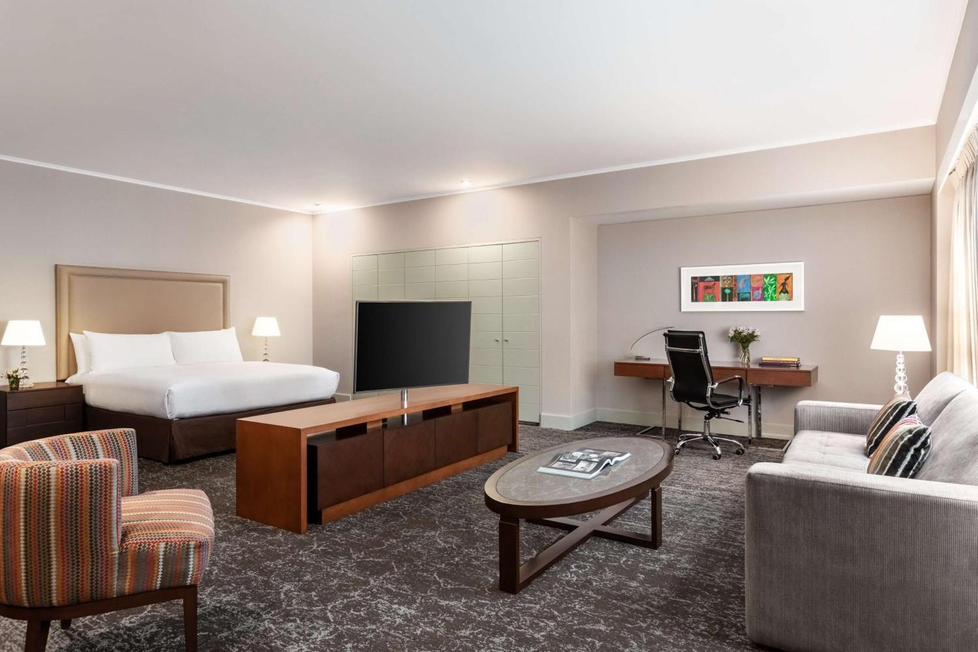 Doubletree By Hilton Lima Miraflores El Pardo Exterior photo