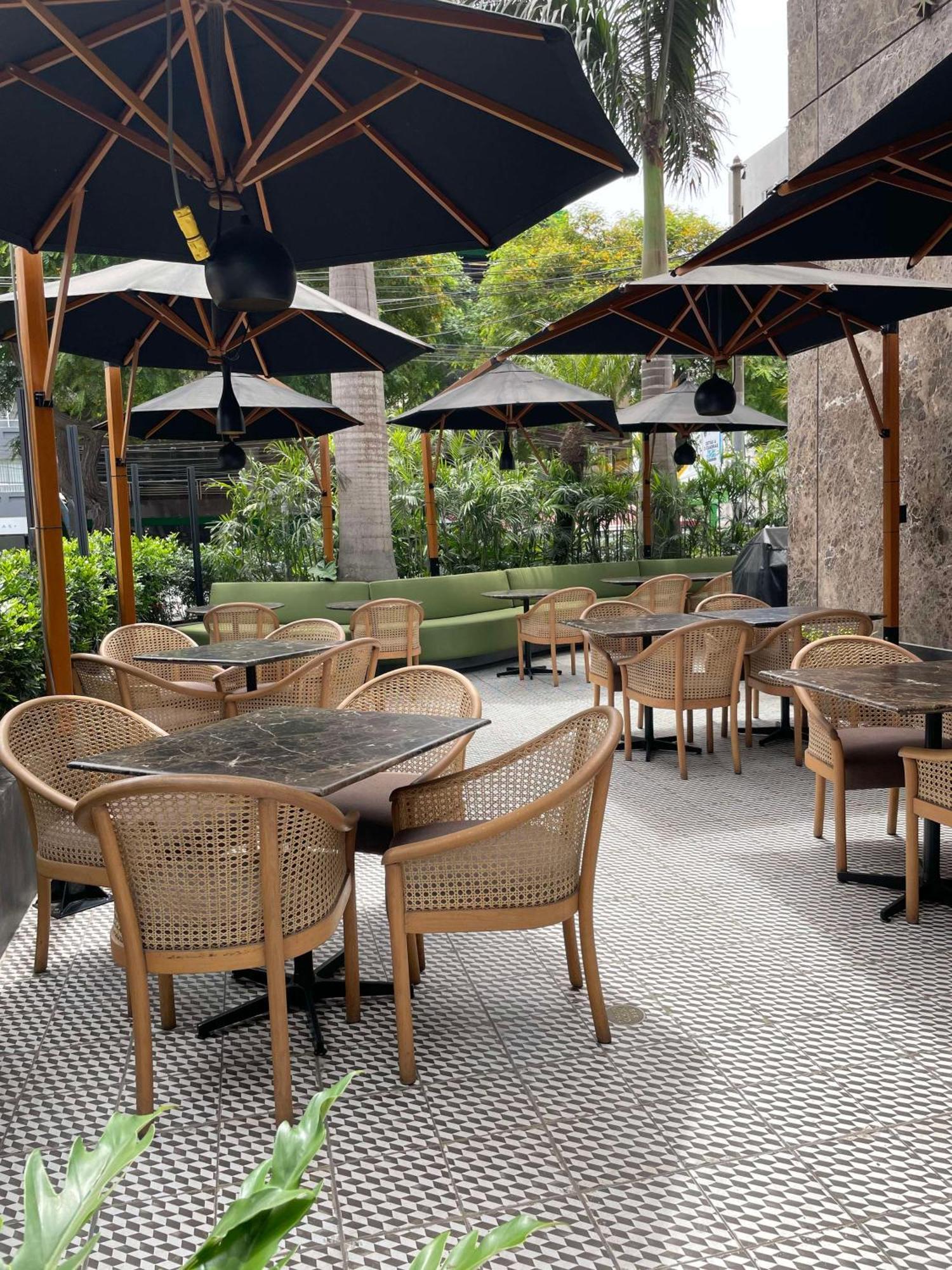Doubletree By Hilton Lima Miraflores El Pardo Exterior photo